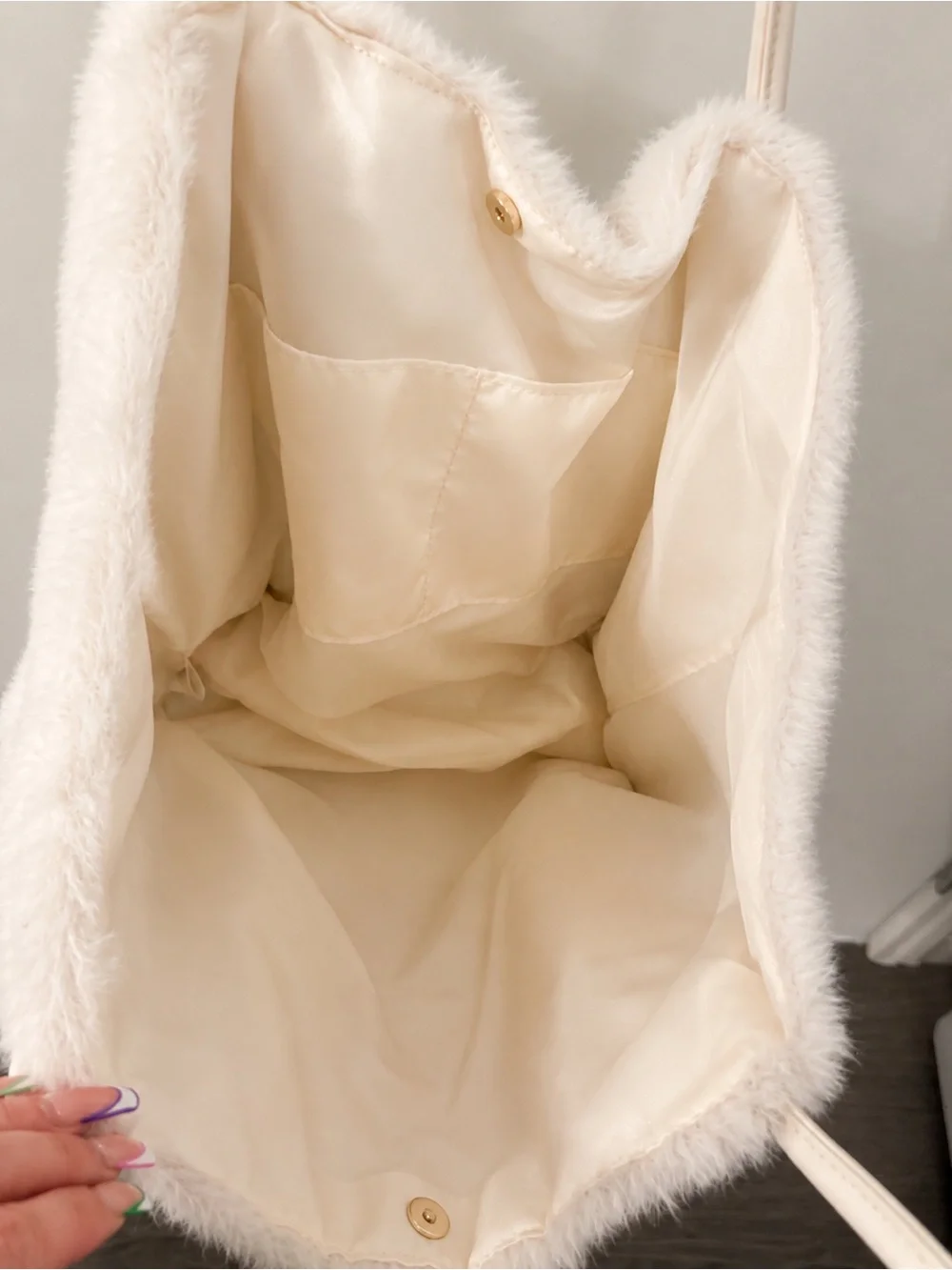 NWT Victoria’s Secret Faux Fur Cream Tote Bag